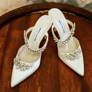 Manolo Blahnik Lurum Crystal - ONLY WORN ONCE!!